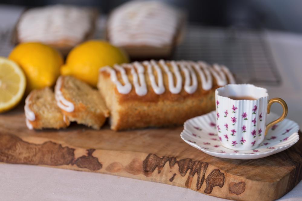 Lemon Drizzle Cake - Image 3